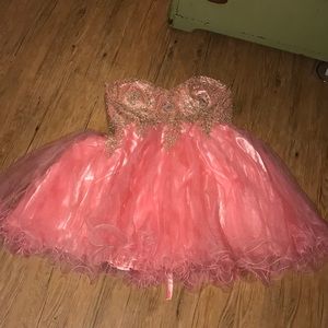 A Short pink dress
